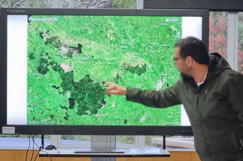 Riki Parata gave an overview of projects within Te Taiao Department.