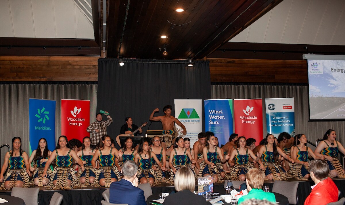 Kapa Haka group preforming at the Energy and Inovation Wananga in May