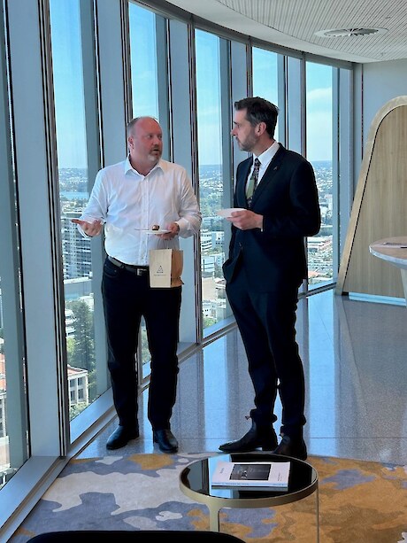 L-R: Jason Crusan, Vice President New Energy Solutions at Woodside Energy, and Mike Stevens in discussion at Woodside’s headquarters.